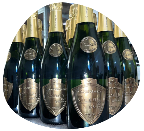 Étiquette en étain sur mesure pour une cuvée de champagne